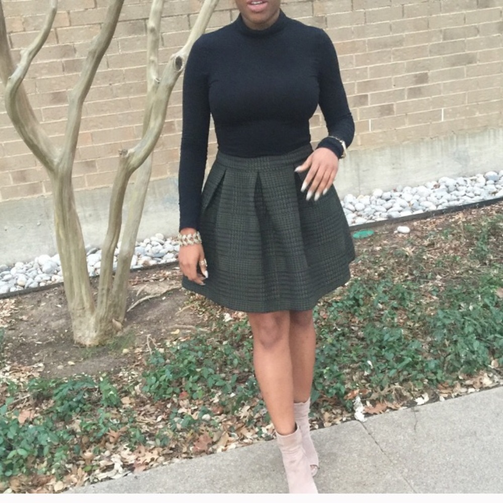 Express plaid flare pleat skirt